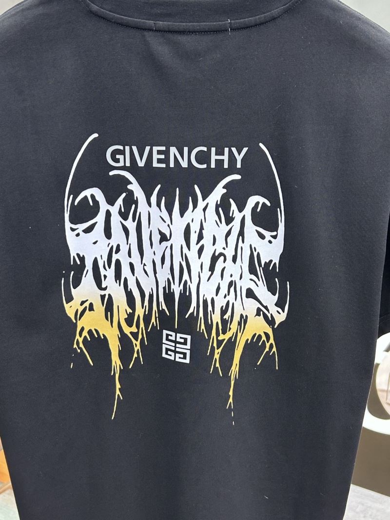 Givenchy T-Shirts